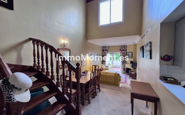 Resale - Apartment - Marbella - Las Chapas