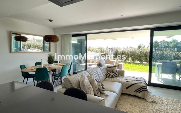 Reventa - Apartamento - Estepona  - Selwo