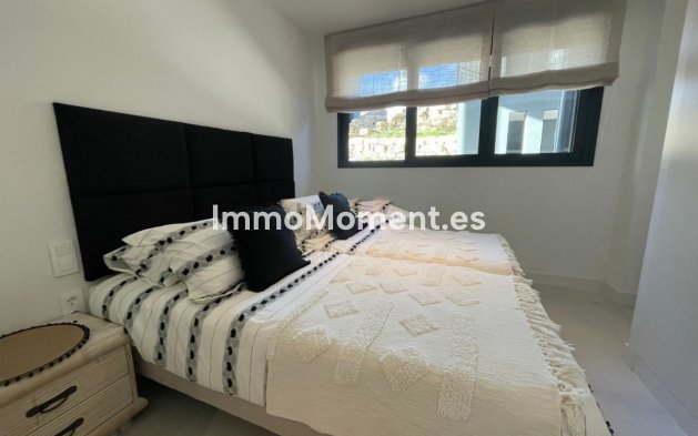 Reventa - Apartamento - Estepona  - Selwo