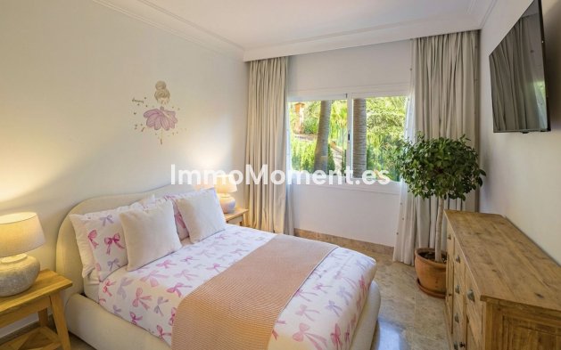 Wiederverkauf - Wohnung - Marbella - Nueva Andalucía
