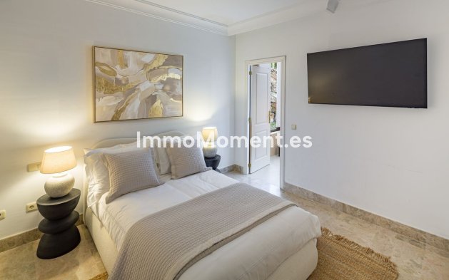 Wiederverkauf - Wohnung - Marbella - Nueva Andalucía