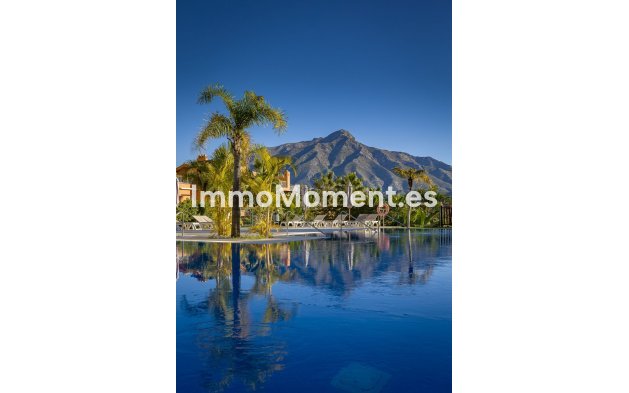 Wiederverkauf - Wohnung - Marbella - Nueva Andalucía