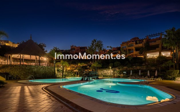 Wiederverkauf - Wohnung - Marbella - Nueva Andalucía