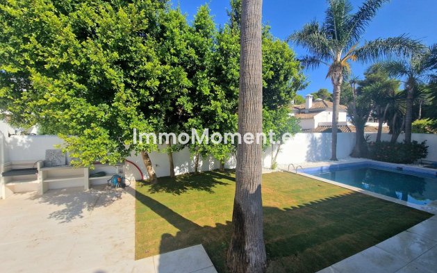 Reventa - Villa - Marbella - Marbella Centro
