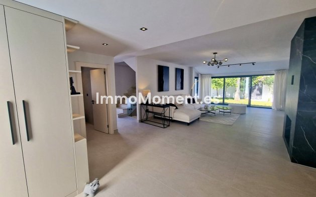 Reventa - Villa - Marbella - Marbella Centro