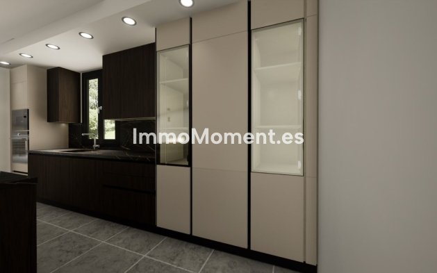 Reventa - Villa - Marbella - Marbella Centro