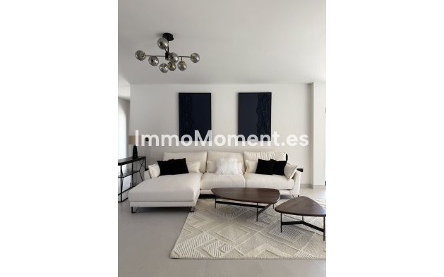 Reventa - Villa - Marbella - Marbella Centro