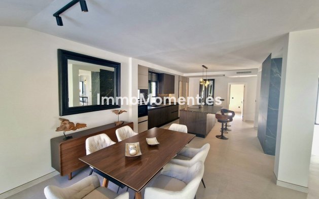 Reventa - Villa - Marbella - Marbella Centro