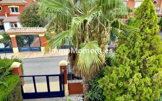 Revente - Villa - Estepona  - Estepona Centro