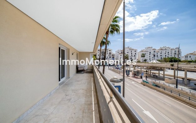 Wiederverkauf - Wohnung - Marbella - Puerto Banús