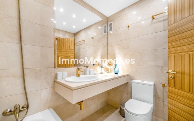 Wiederverkauf - Wohnung - Marbella - Puerto Banús