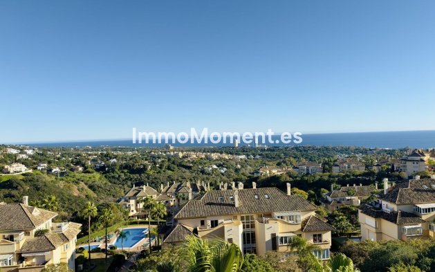 Resale - Apartment - Marbella - Elviria