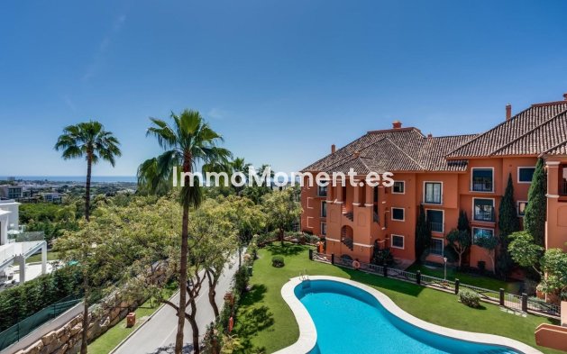 Resale - Apartment - Benahavís - Monte Halcones