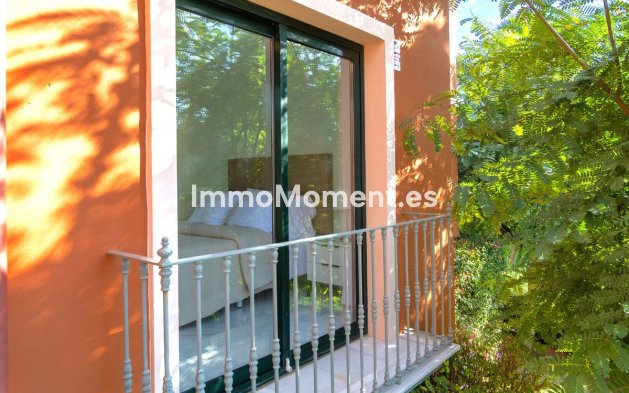 Resale - Apartment - Benahavís - Monte Halcones