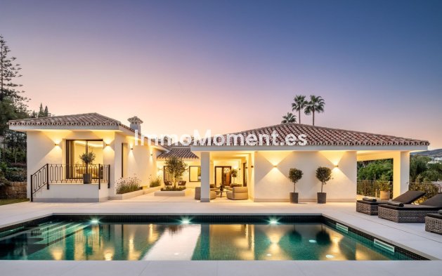Wiederverkauf - Villa - Marbella - Nueva Andalucía