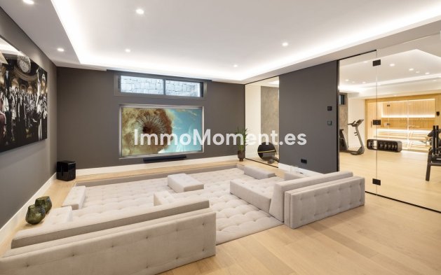 Wiederverkauf - Villa - Marbella - Nueva Andalucía