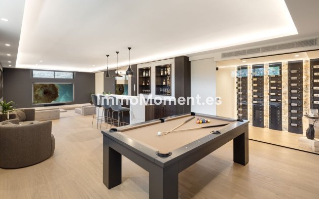 Wiederverkauf - Villa - Marbella - Nueva Andalucía