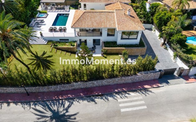 Wiederverkauf - Villa - Marbella - Nueva Andalucía