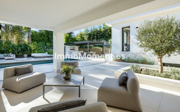 Wiederverkauf - Villa - Marbella - Nueva Andalucía