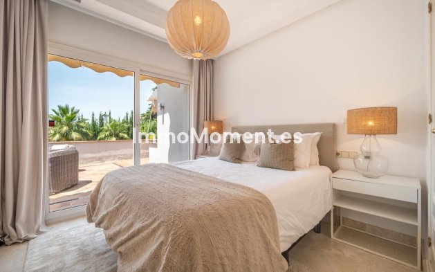 Resale - Villa - Marbella - Nueva Andalucía