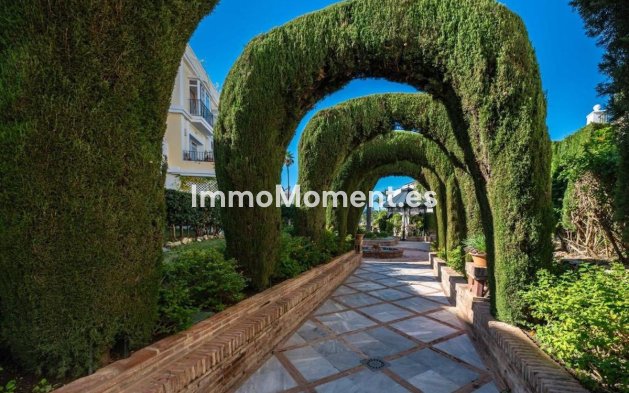 Wiederverkauf - Wohnung - Marbella - Nueva Andalucía