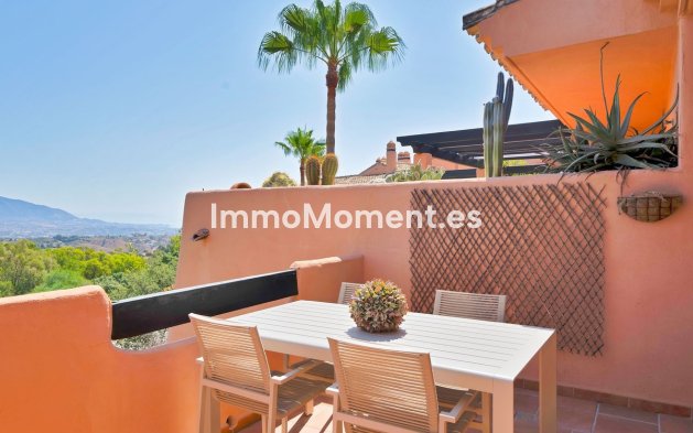 Resale - Apartment - Marbella - Elviria