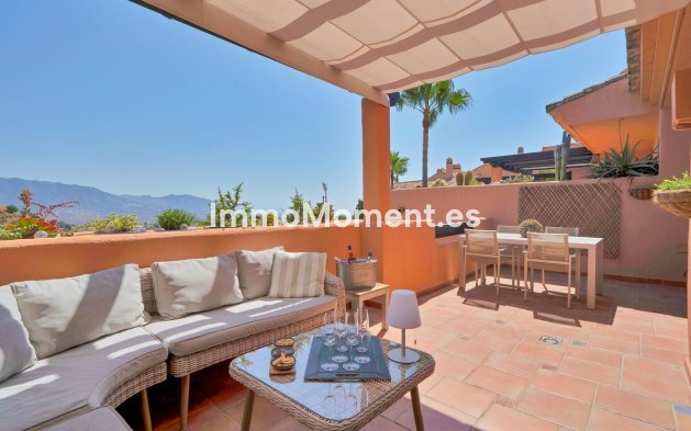Resale - Apartment - Marbella - Elviria