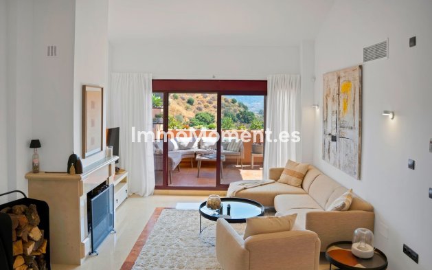 Resale - Apartment - Marbella - Elviria