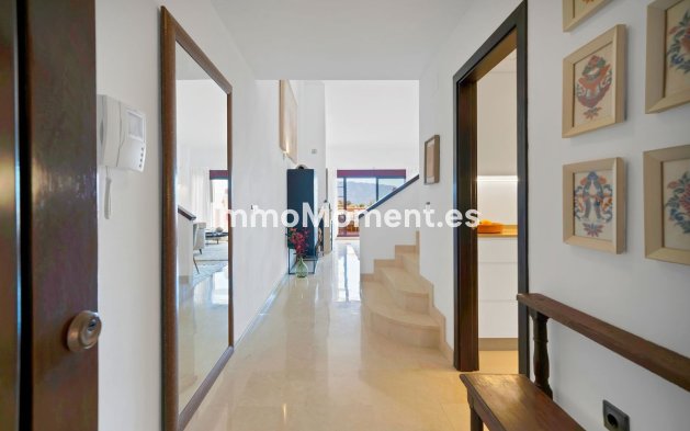 Resale - Apartment - Marbella - Elviria