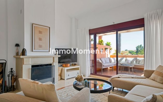 Resale - Apartment - Marbella - Elviria