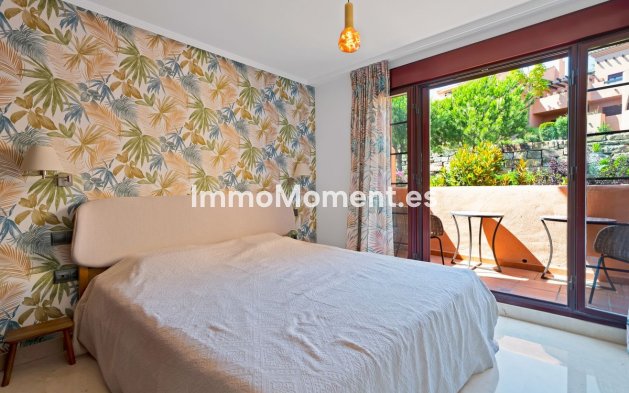 Resale - Apartment - Marbella - Elviria