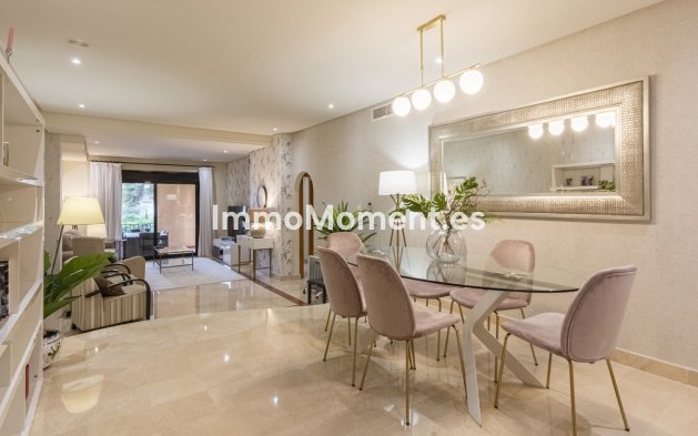 Wiederverkauf - Wohnung - Marbella - Puerto Banús