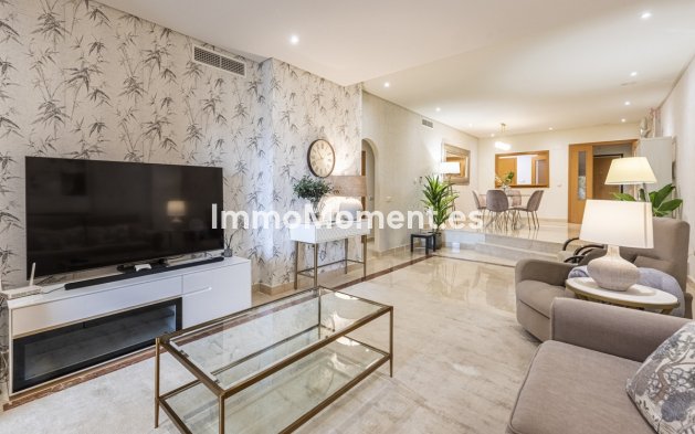 Wiederverkauf - Wohnung - Marbella - Puerto Banús