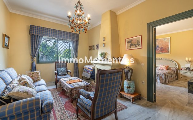 Resale - Villa - Marbella - Nagüeles