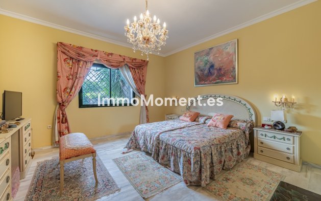 Resale - Villa - Marbella - Nagüeles