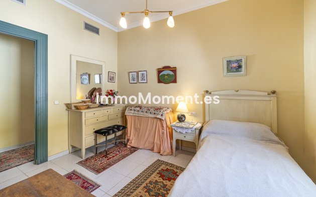 Resale - Villa - Marbella - Nagüeles