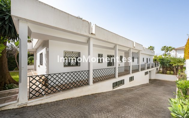 Resale - Villa - Marbella - Nagüeles