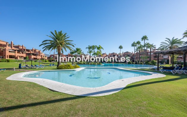 Reventa - Apartamento - Estepona  - Estepona Centro