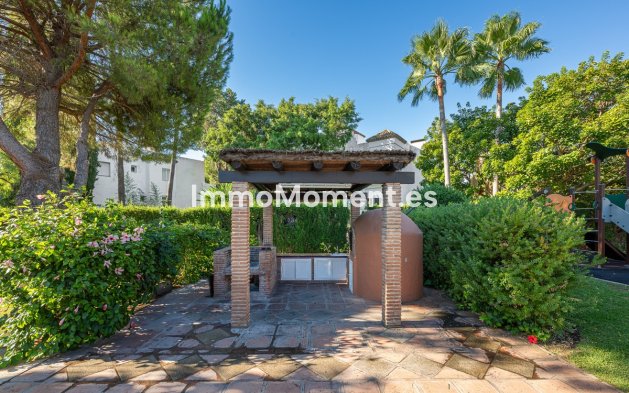 Reventa - Apartamento - Estepona  - Estepona Centro