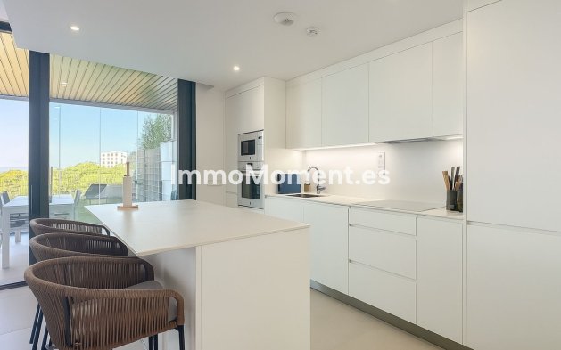 Resale - Apartment - Fuengirola - Higueron