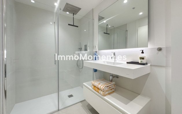 Resale - Apartment - Fuengirola - Higueron