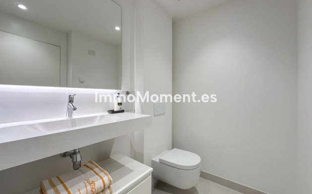 Resale - Apartment - Fuengirola - Higueron