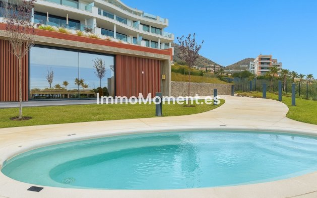 Resale - Apartment - Fuengirola - Higueron