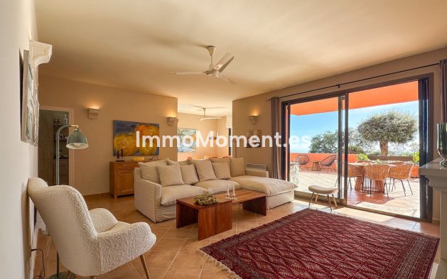 Wiederverkauf - Wohnung - Marbella - La Mairena