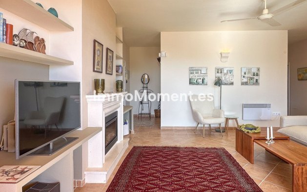 Wiederverkauf - Wohnung - Marbella - La Mairena