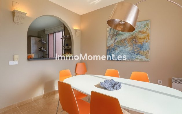 Wiederverkauf - Wohnung - Marbella - La Mairena