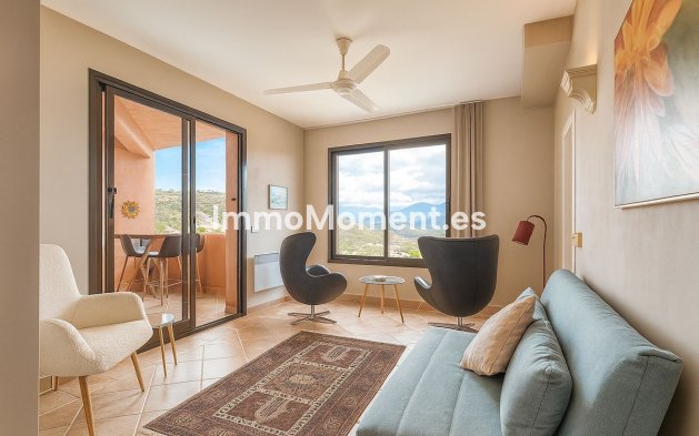 Wiederverkauf - Wohnung - Marbella - La Mairena