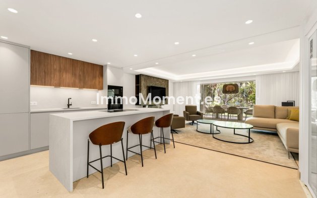 Resale - Townhouse - Estepona - New Golden Mile