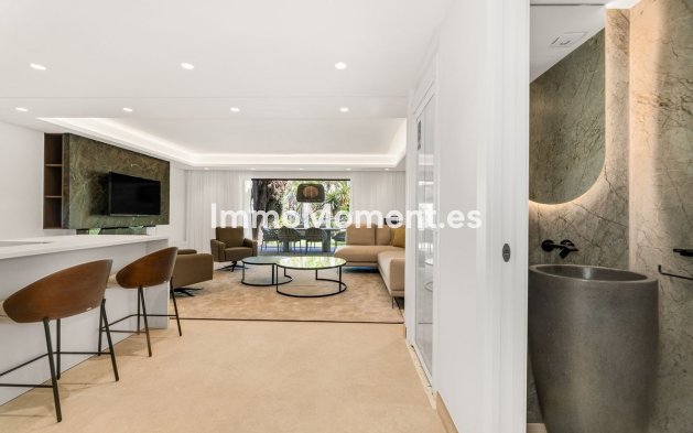 Resale - Townhouse - Estepona - New Golden Mile