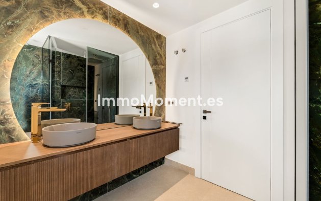 Resale - Townhouse - Estepona - New Golden Mile